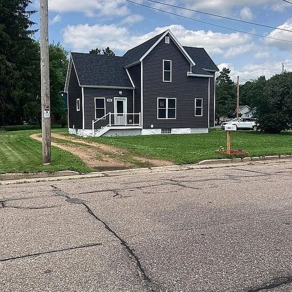 504 Freiburger Ave - Photo 3 of 34