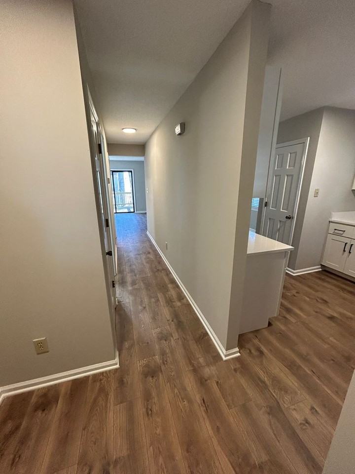 6528 Thetford Ct - Photo 3 of 34