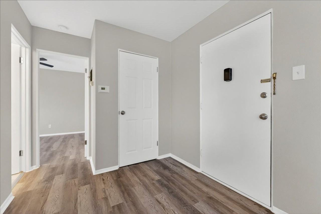 3530 Morganford Rd - Photo 5 of 20