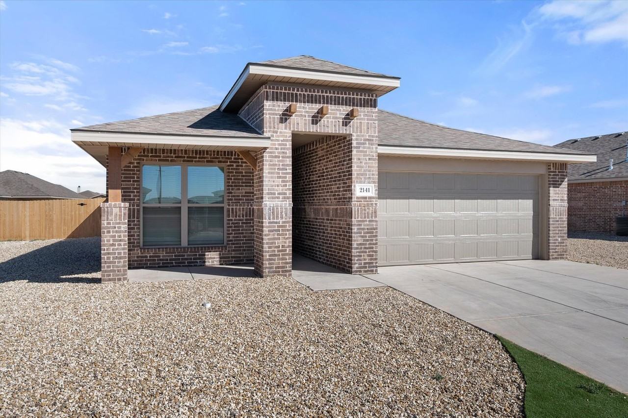 2141 Langford Ave - Photo 2 of 29