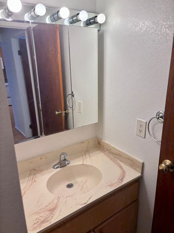 98-1401 Kamahao St #176 - Photo 7 of 14