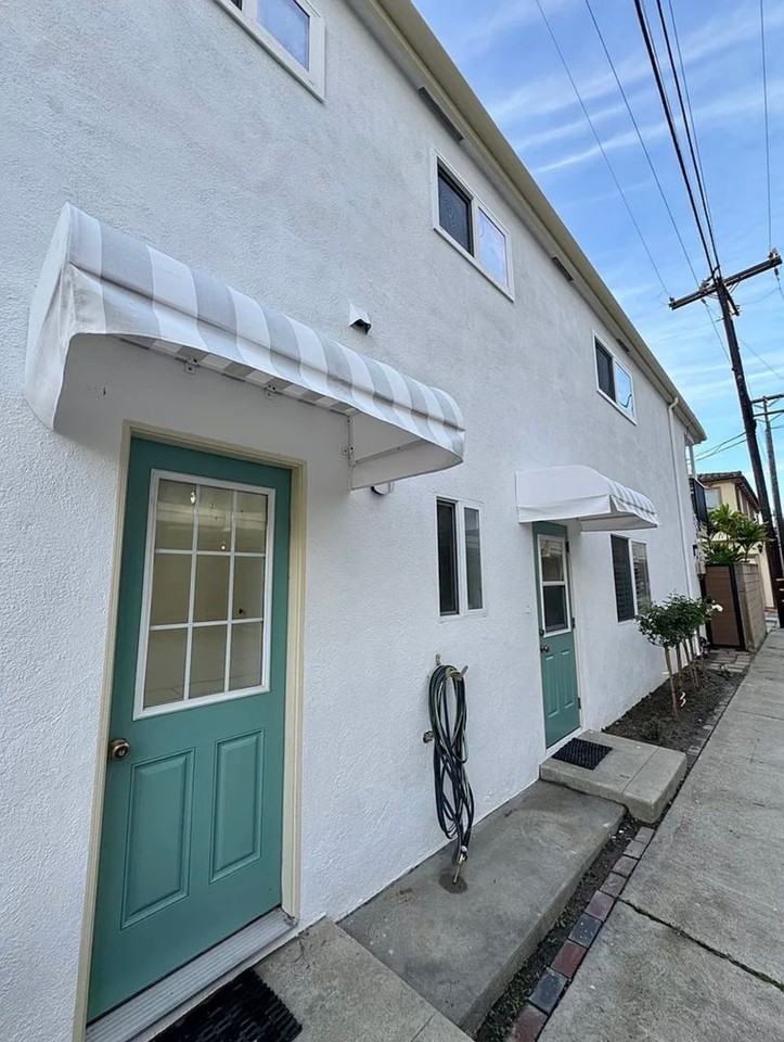 214 Angelo Walk - Photo 4 of 4