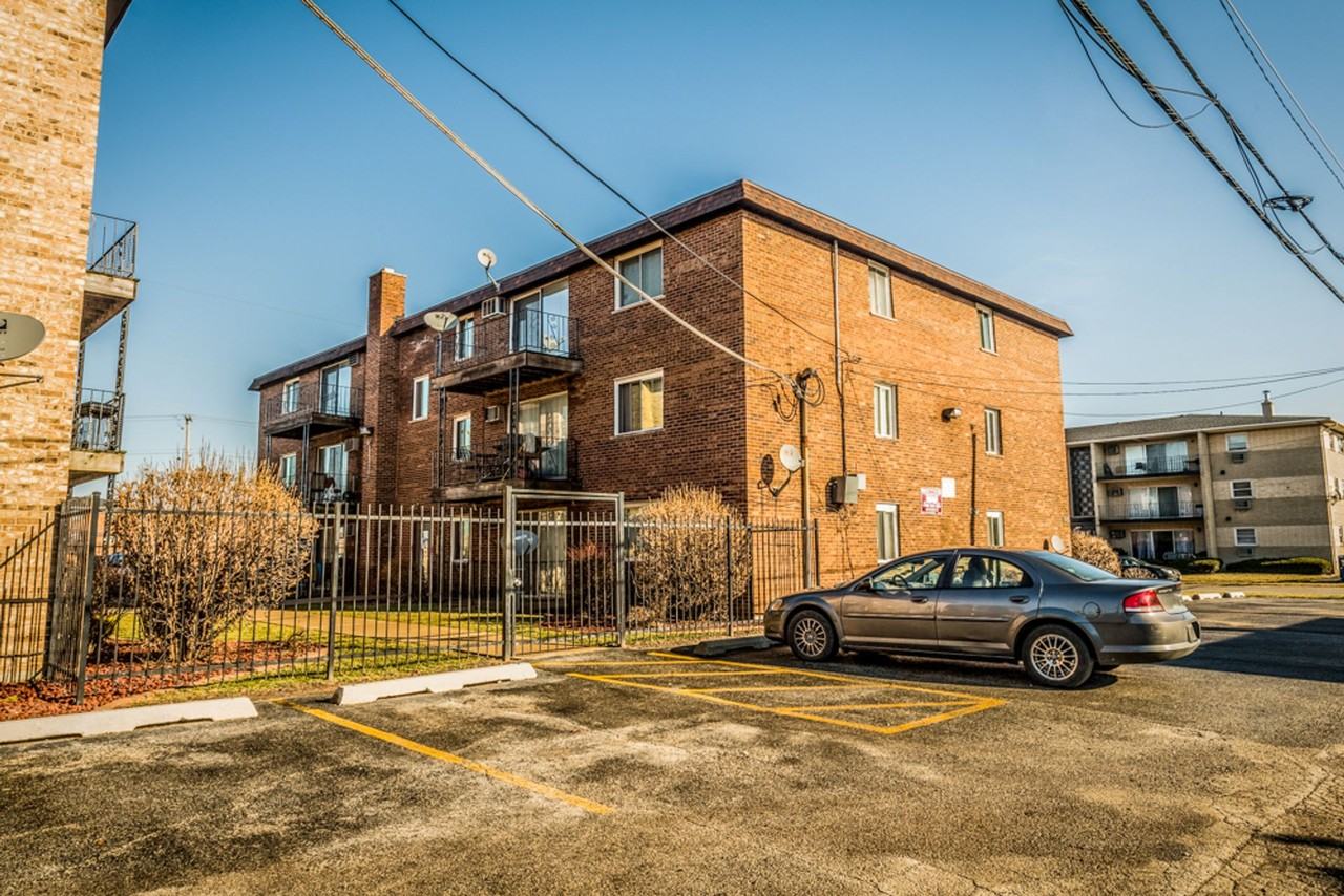 1677 State - Photo 2 of 20