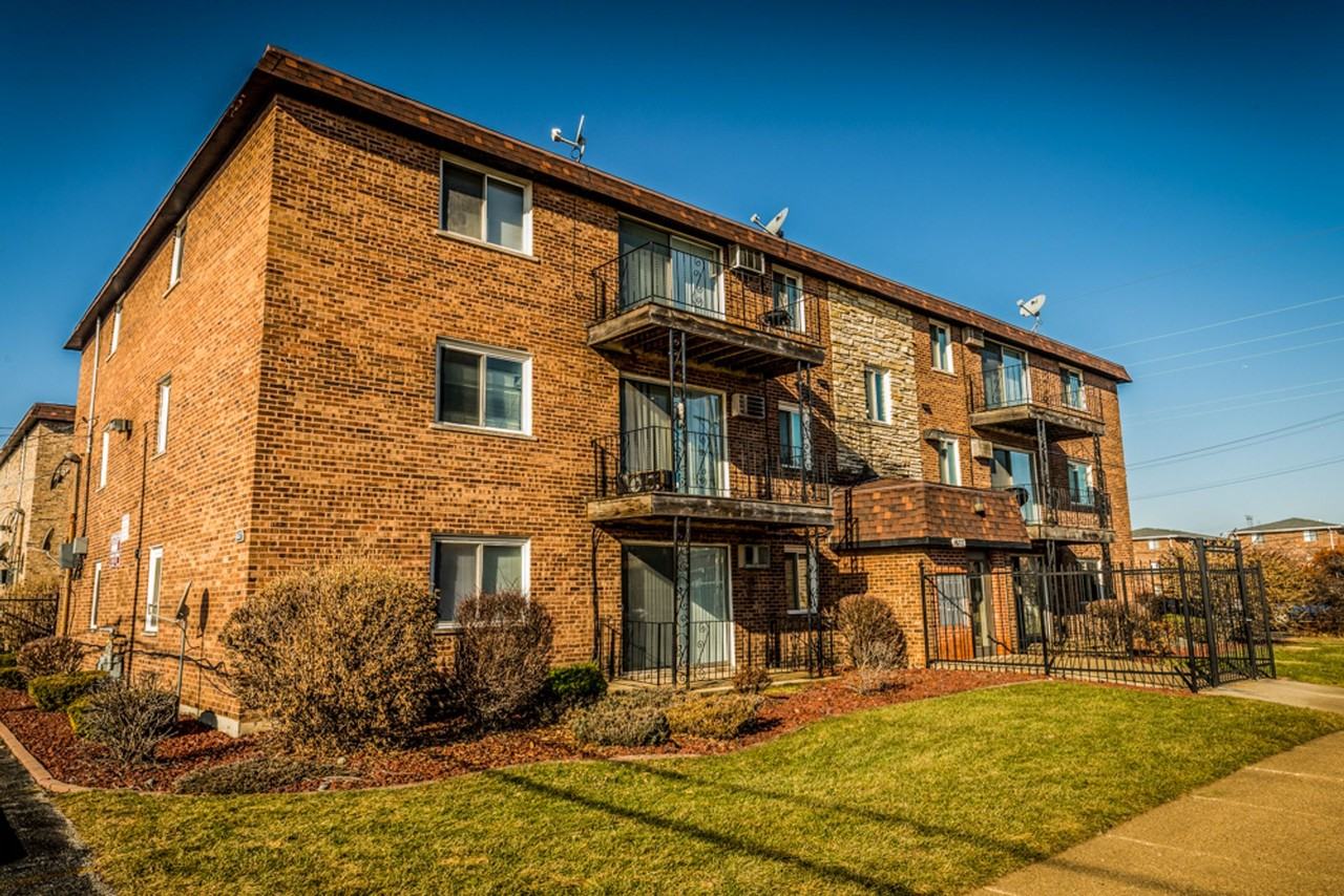 1677 State - Photo 6 of 20