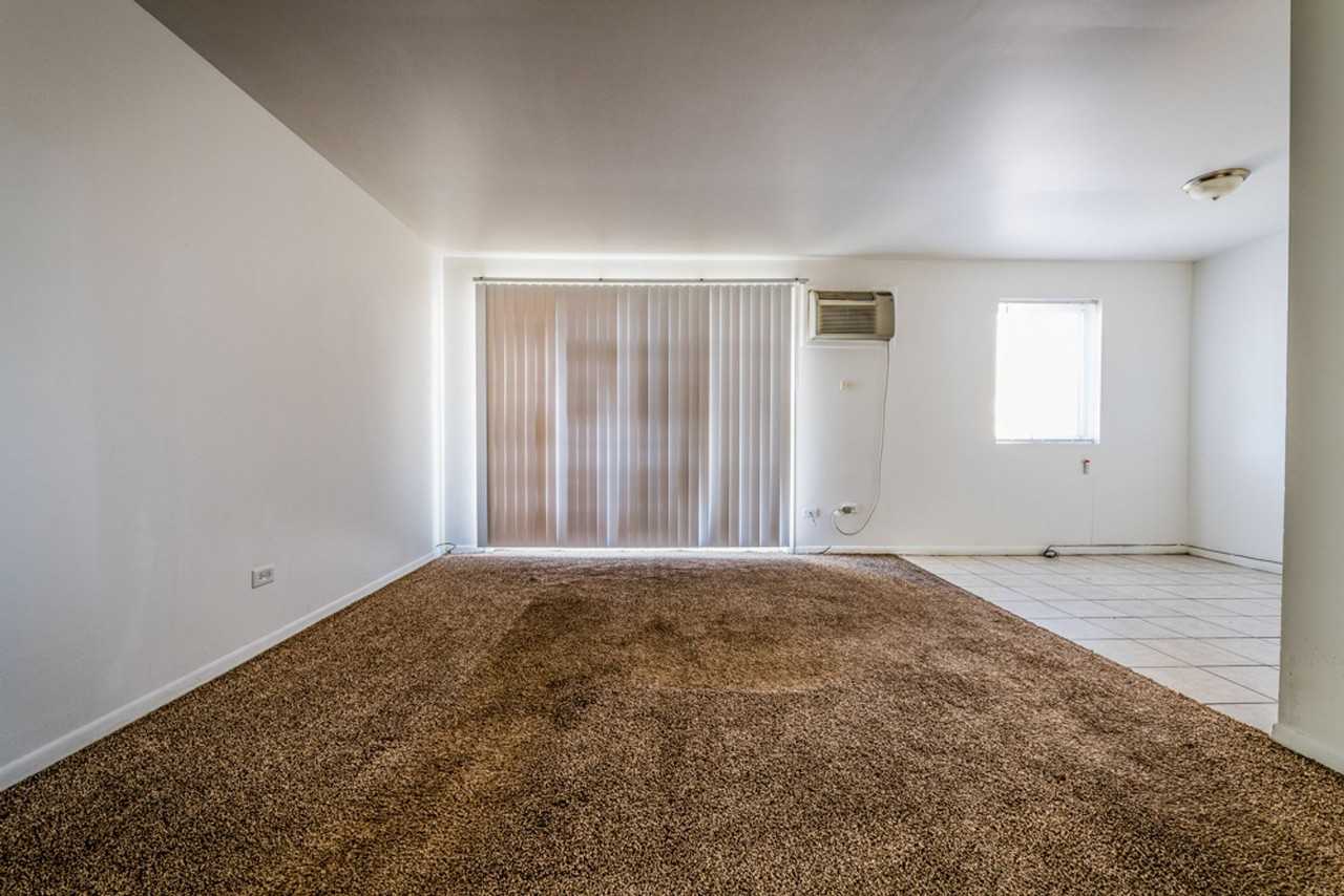 1677 State - Photo 7 of 19
