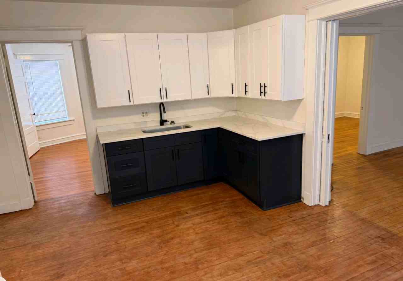 222 S 2nd St - Photo 3 of 14