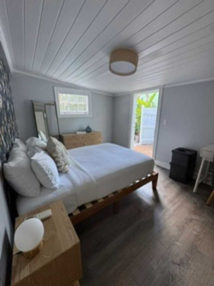 914 Packer St - Photo 3 of 19