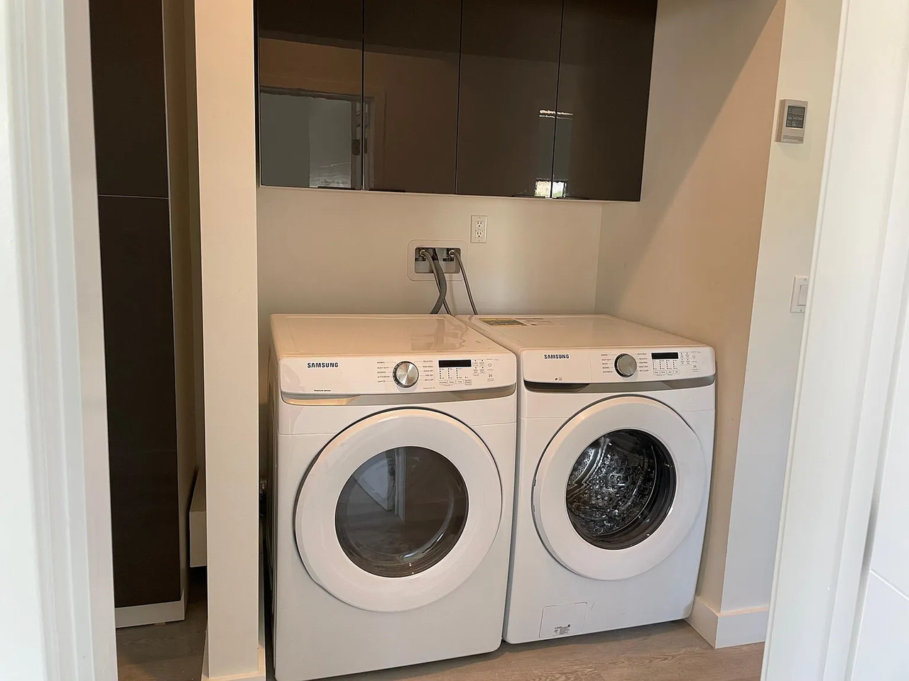 1156 W 38th st - Photo 5 of 18