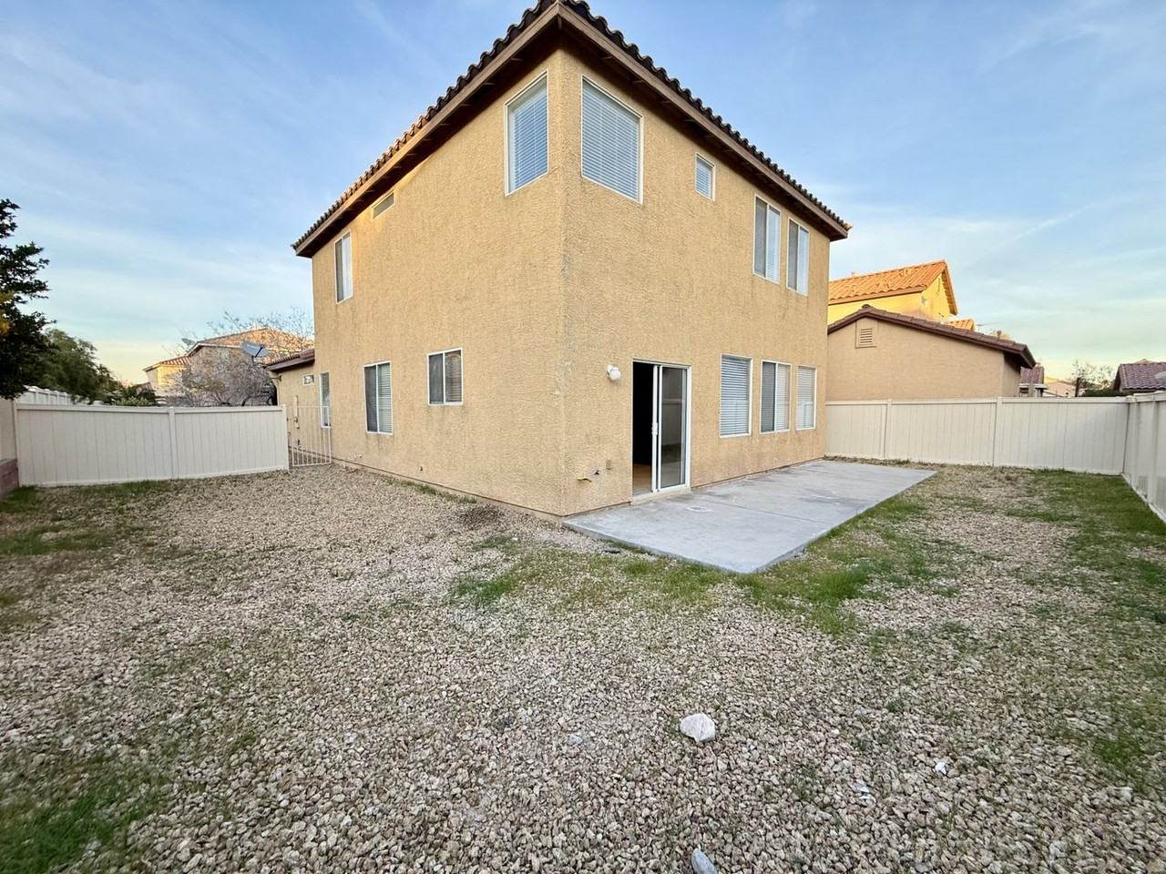 6741 Correen Hills Ct - Photo 2 of 6