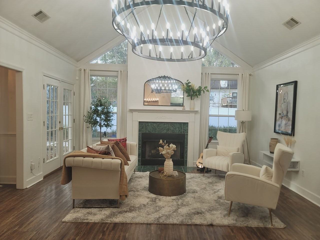 1133 Blackhawk Way - Photo 2 of 21