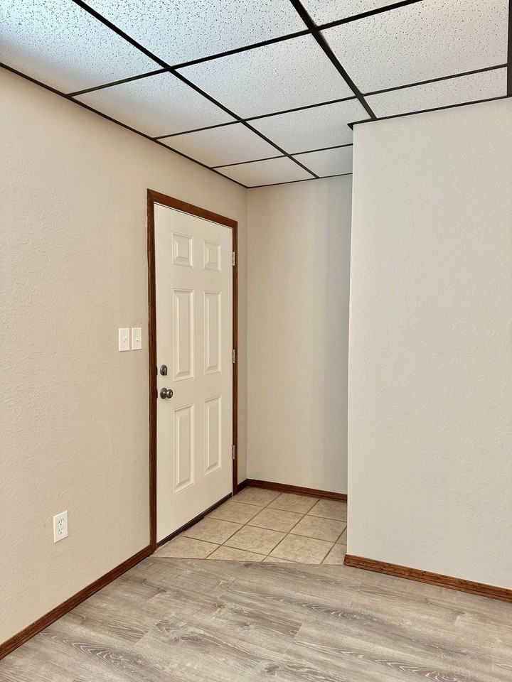 4647 West Gore - Photo 2 of 17