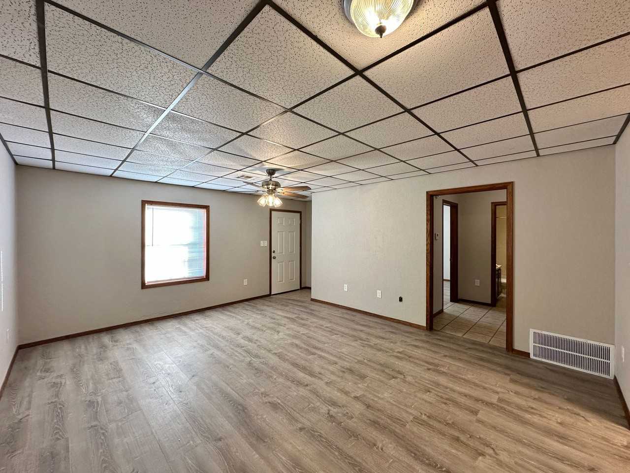 4647 West Gore - Photo 4 of 17