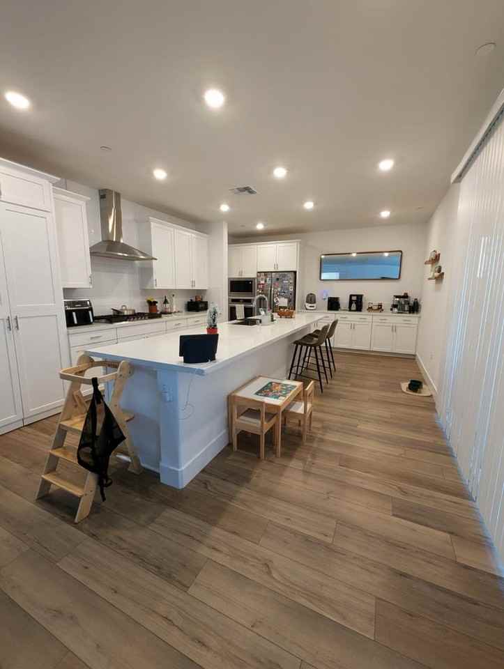 8009 Roundhouse Loop - Photo 7 of 29