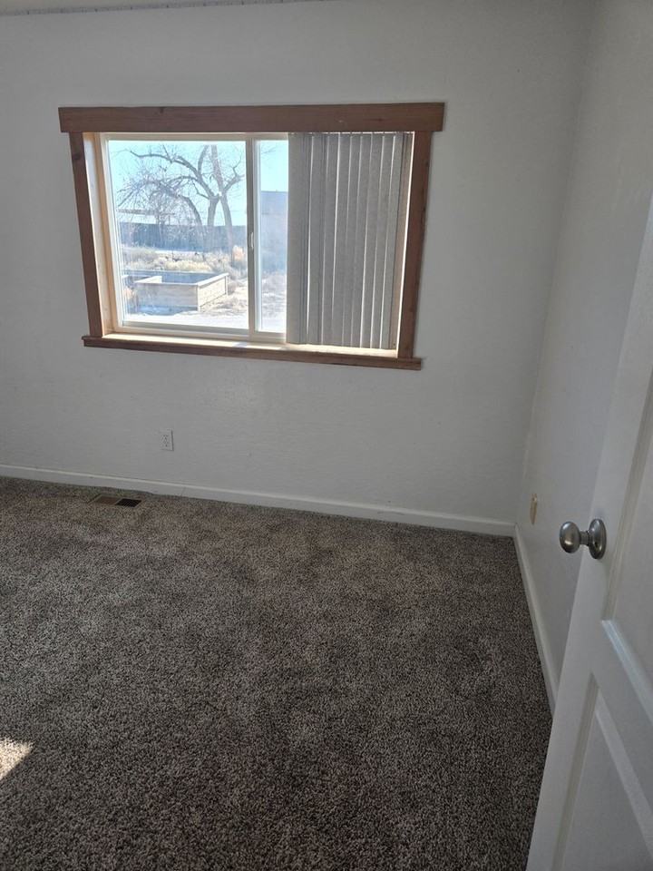 3837 Boyer Rd - Photo 5 of 35