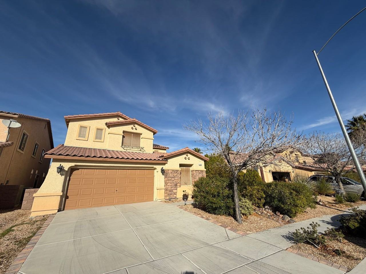 4348 Desert Home Ave - Photo 2 of 34