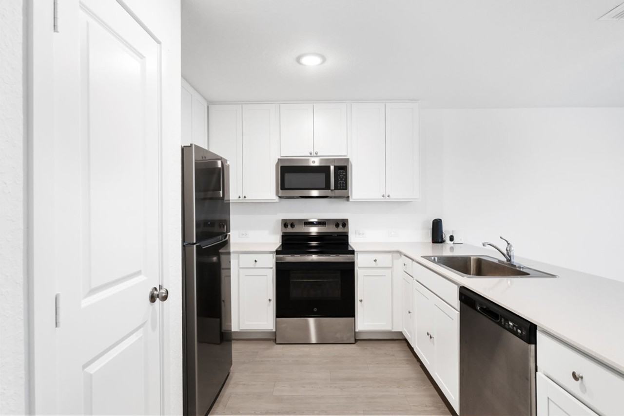 5624 Jasper Pl - Photo 7 of 31