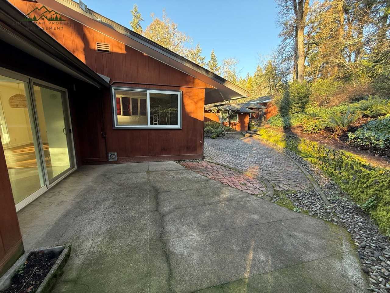 1808 E 28th Ave - Photo 5 of 43