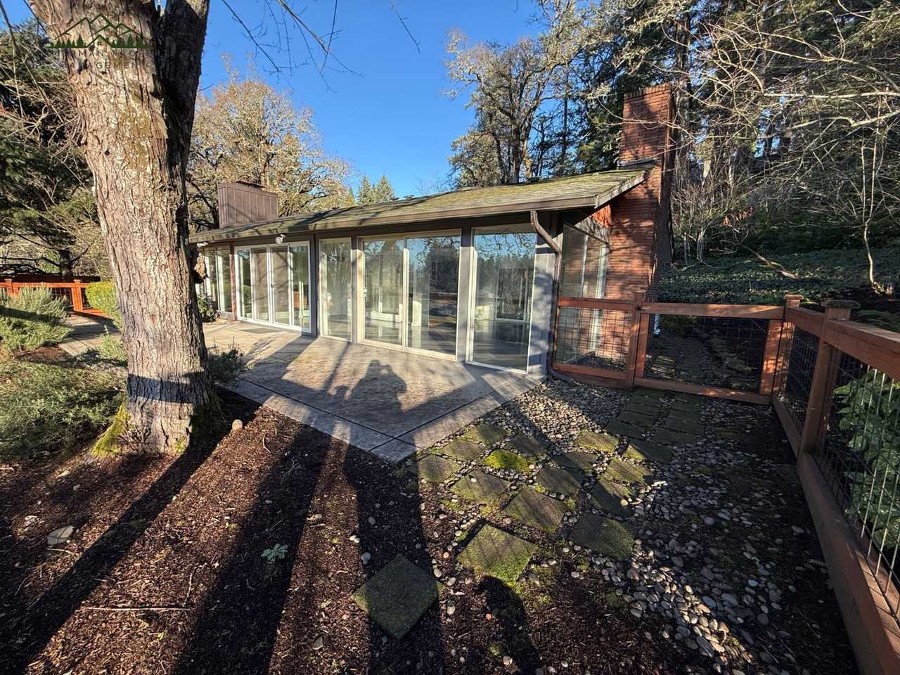 1808 E 28th Ave - Photo 7 of 43