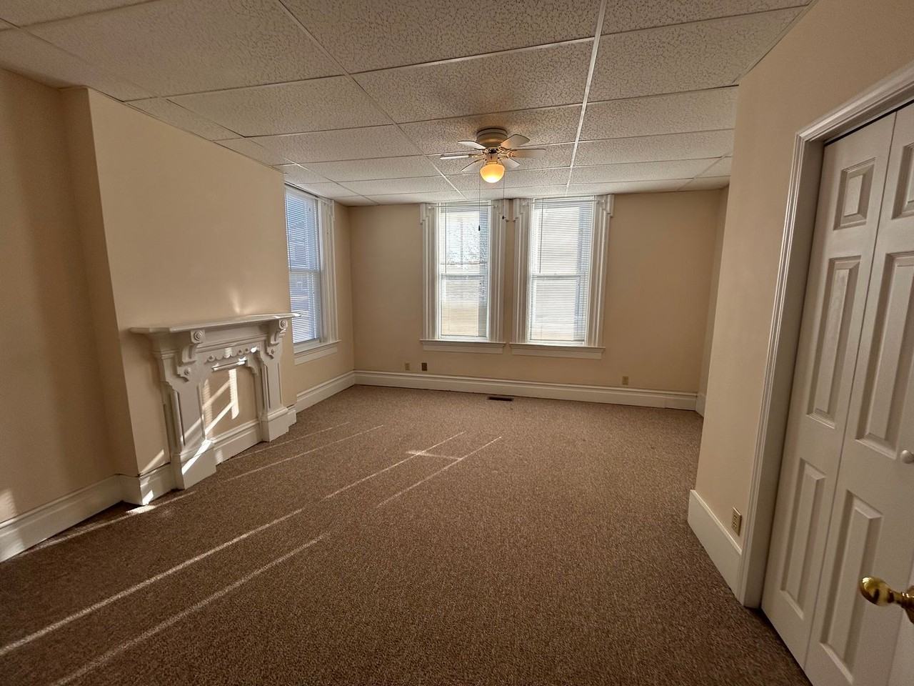 1033 Kentucky St - Photo 3 of 10