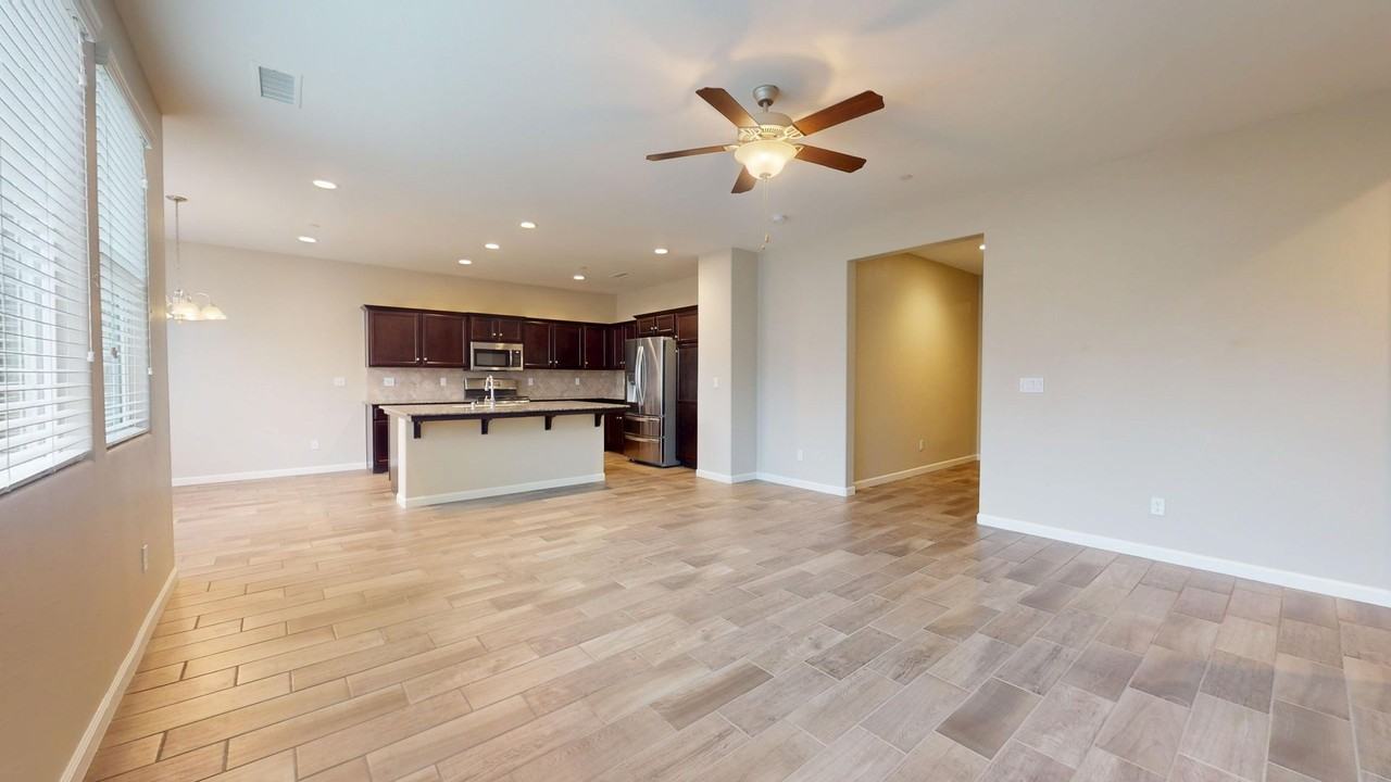 3033 Antonio Ln - Photo 4 of 43