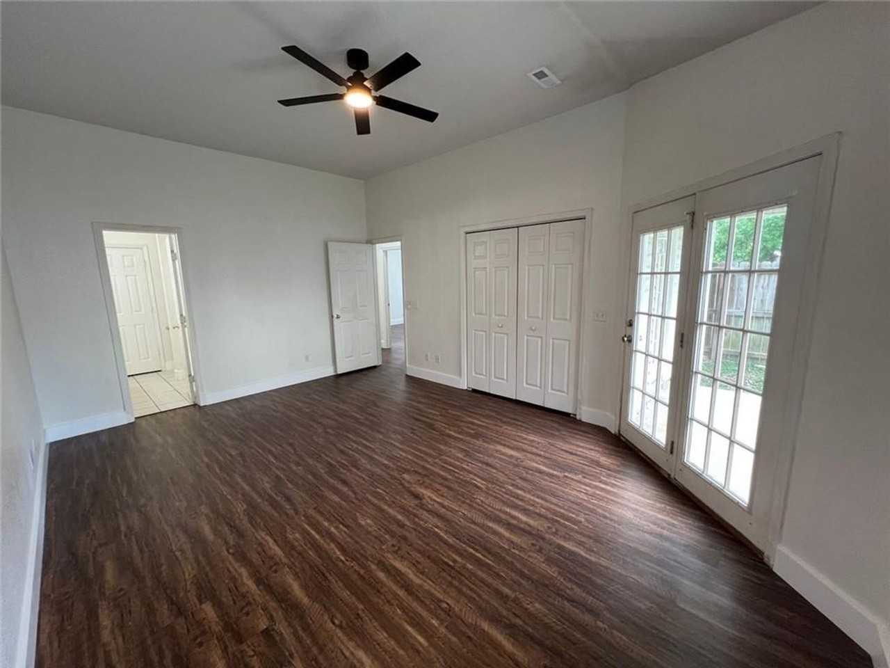 985 N Daisy Ln - Photo 3 of 17