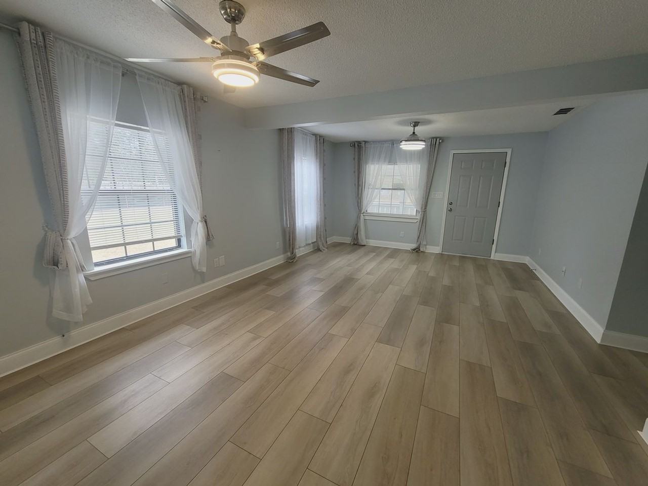 2181 Concord Rd - Photo 2 of 26