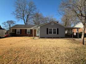 643 Woodhaven Dr - Photo 1 of 1