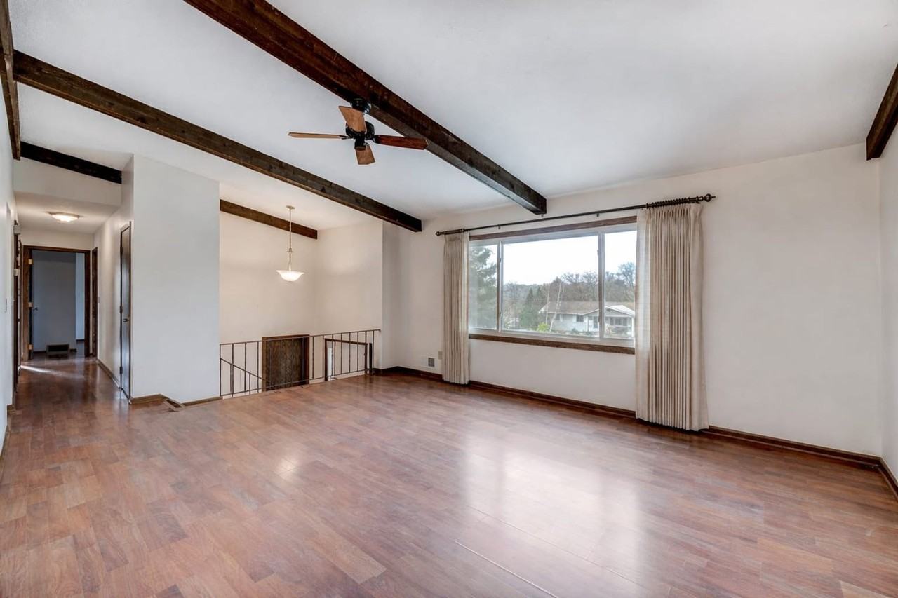 8241 Hillside Dr - Photo 6 of 17