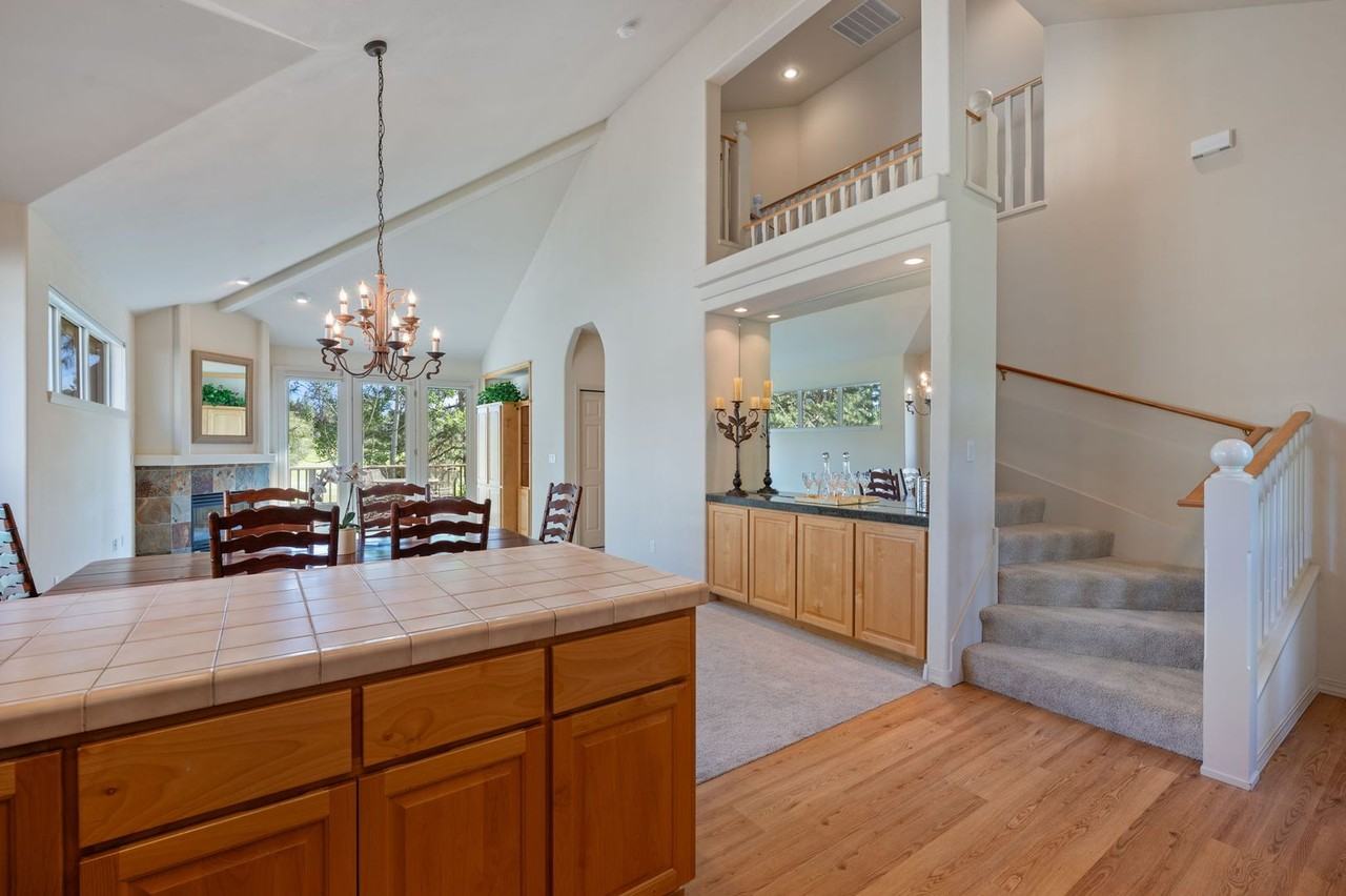 61691 Metolius Dr - Photo 5 of 20