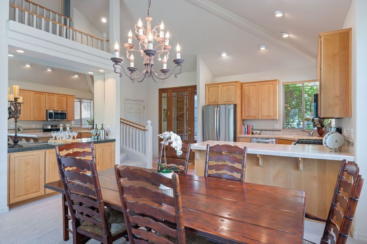 61691 Metolius Dr - Photo 7 of 20