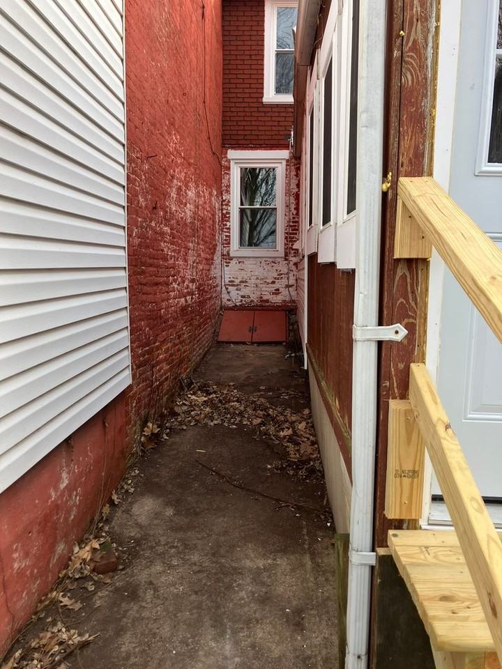 14 Old Dorwart St - Photo 3 of 24