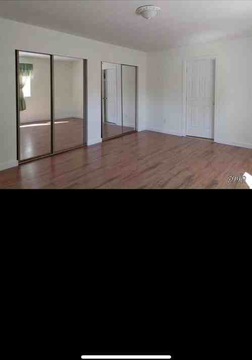 9615 Croft St S - Photo 6 of 13