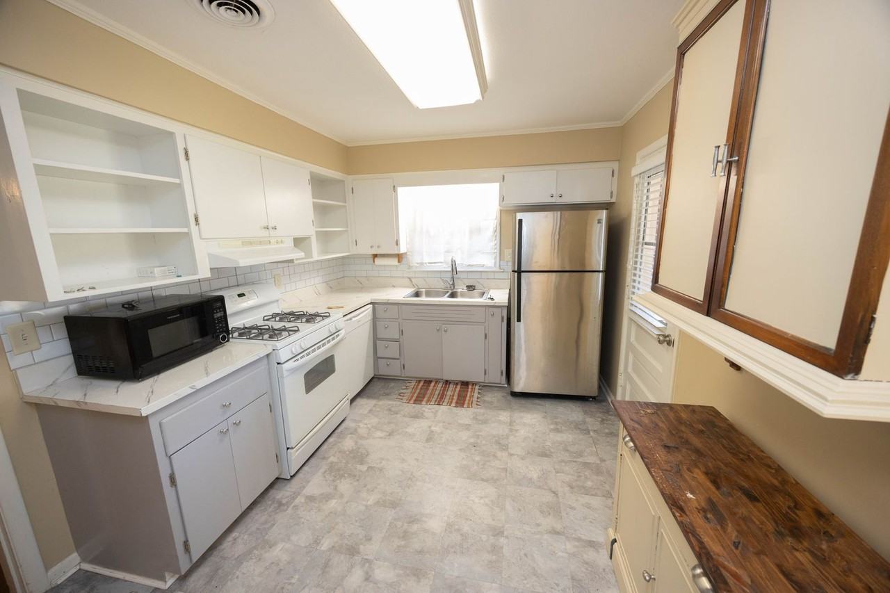 3418 Milan Dr - Photo 7 of 16