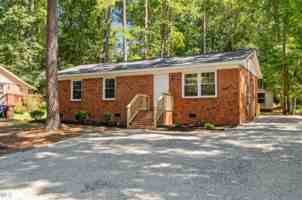 featured image of 1725 Carr Creek Rd