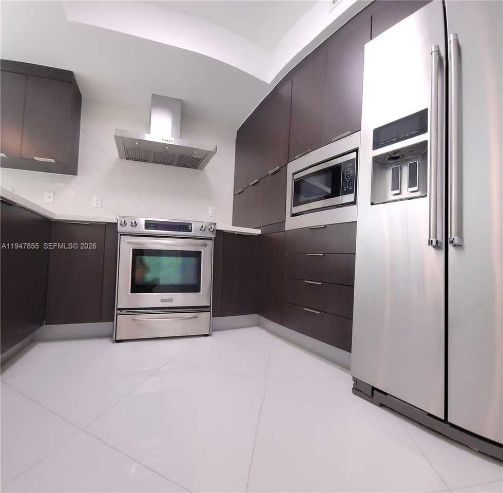 250 Sunny Isles Blvd #705 - Photo 5 of 22