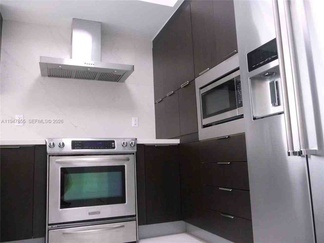 250 Sunny Isles Blvd #705 - Photo 6 of 22