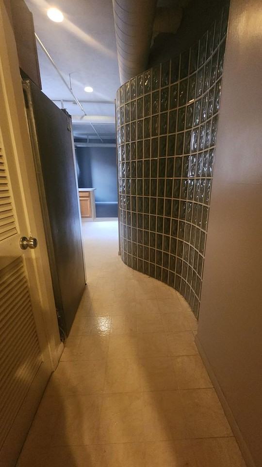 1211 Howard St - Photo 2 of 12