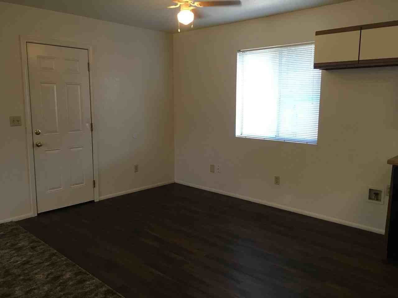 1162 Le Brun Ln - Photo 5 of 13