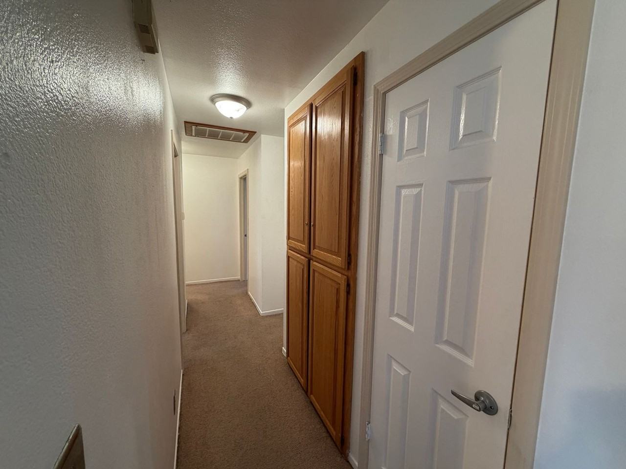 8579 Underhill Dr - Photo 7 of 24