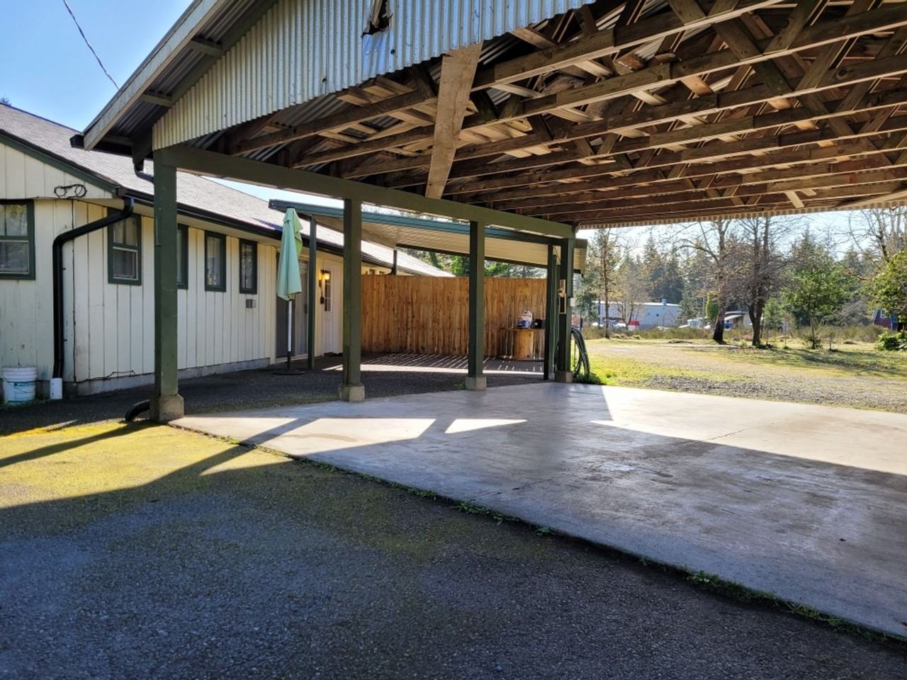 1483 E Shelton Springs Rd - Photo 5 of 15