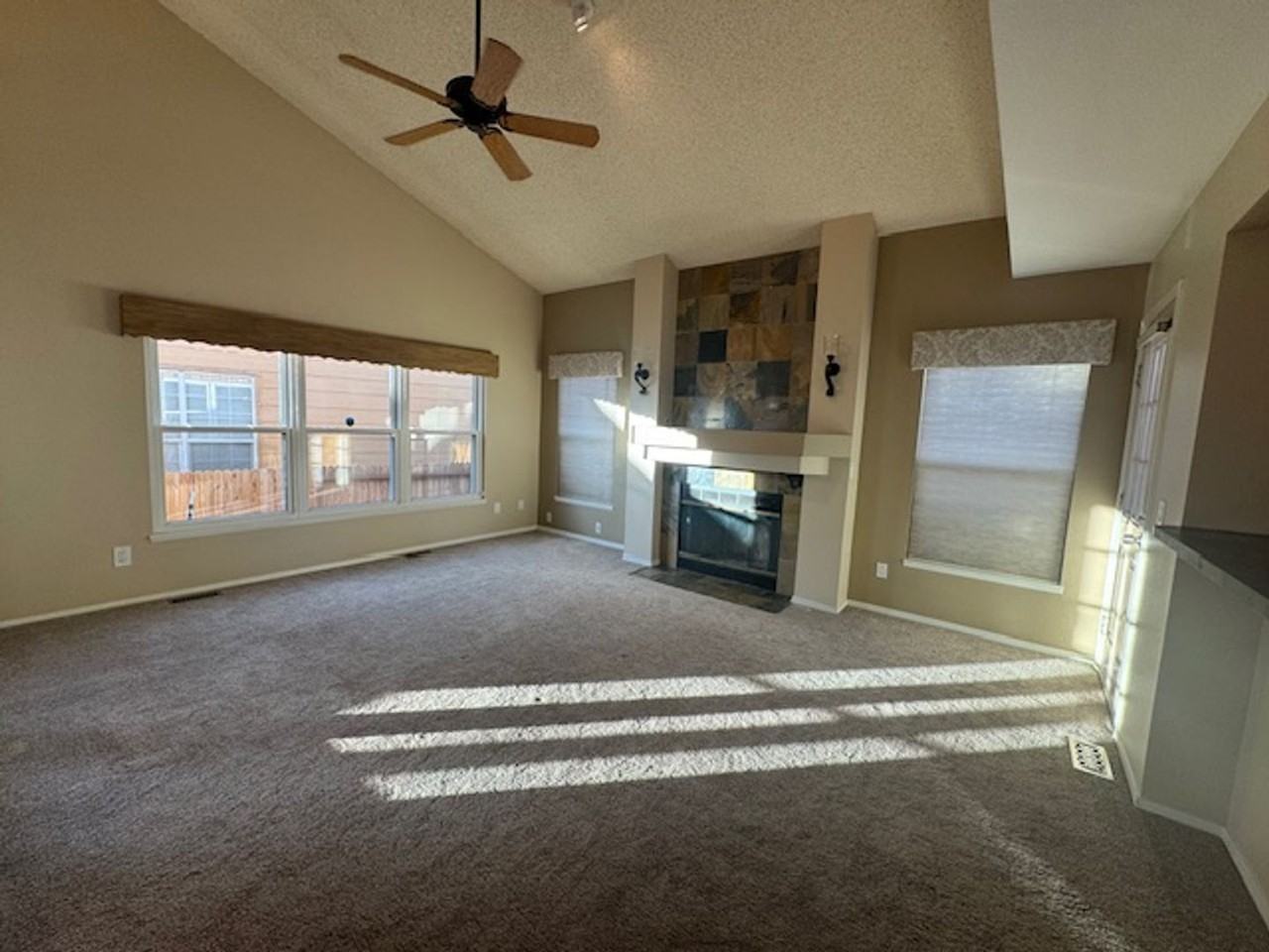 3540 Cranswood Way - Photo 6 of 36