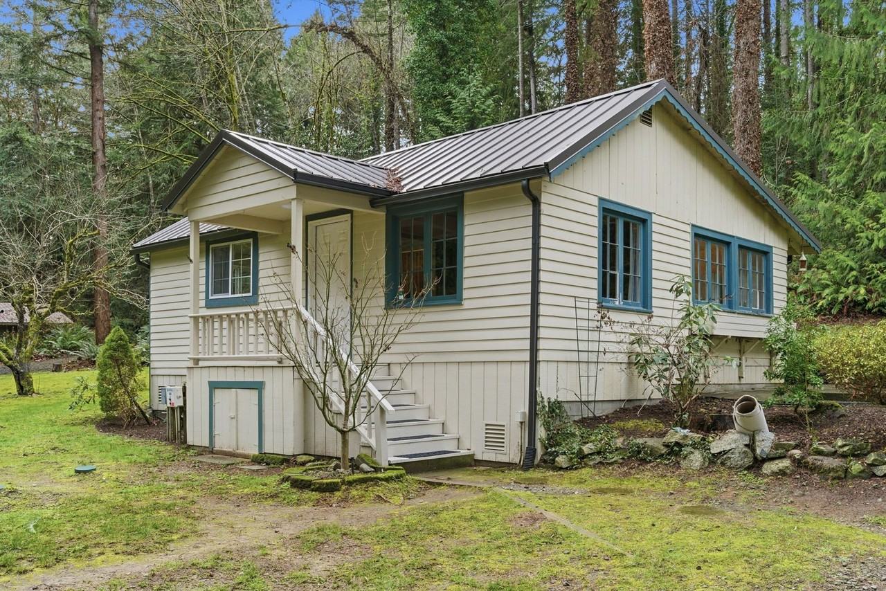 16141 Thorpe Rd Ne - Photo 4 of 23