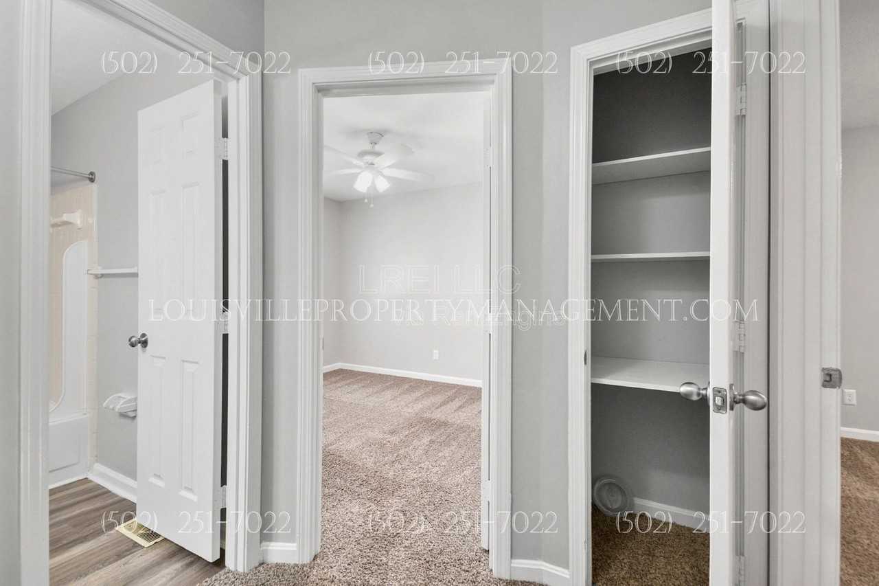 3100 Orchard Manor Cir #3100 - Photo 7 of 13