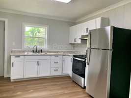 featured image of 516 S Connor St