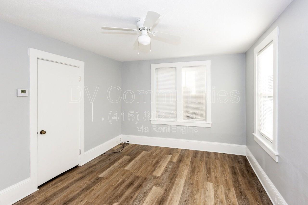 3132 W 33rd St - Photo 2 of 12