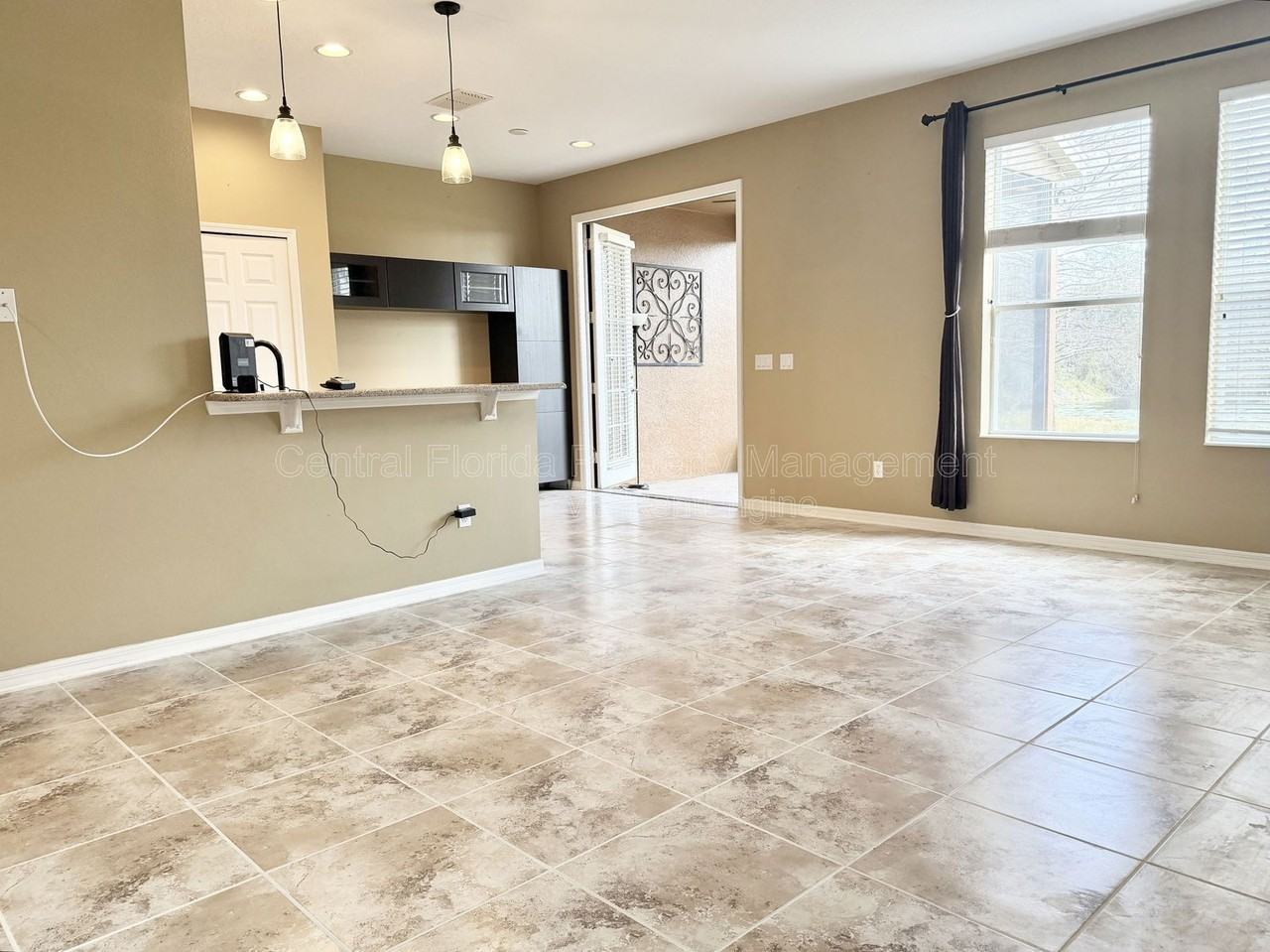 8409 Chamberlain Pl #1 - Photo 5 of 23