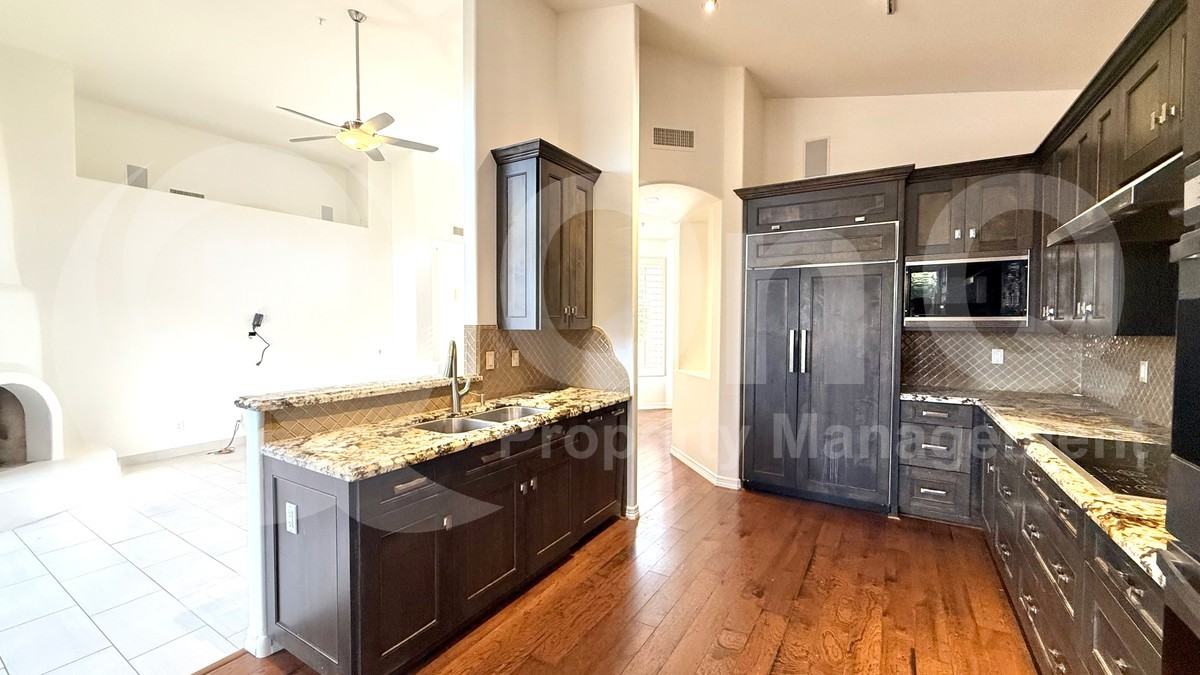 9568 N 114th Way - Photo 4 of 20