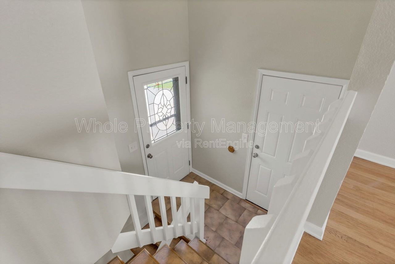 20612 E Batavia Dr - Photo 2 of 30