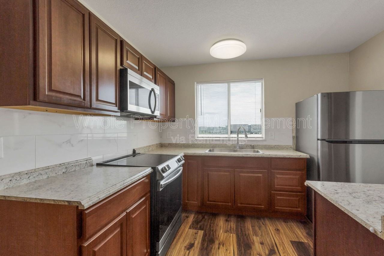 20612 E Batavia Dr - Photo 6 of 30