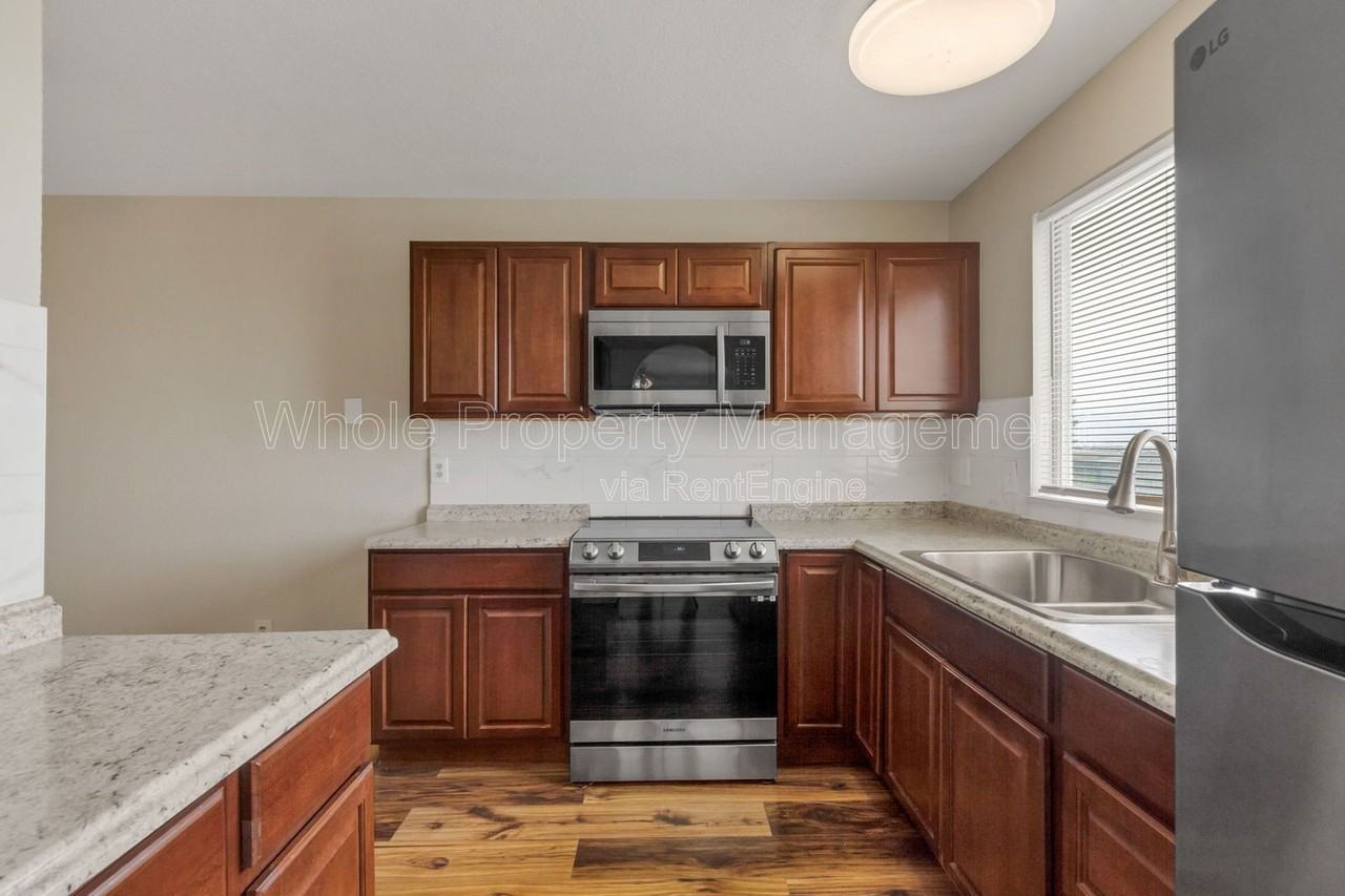 20612 E Batavia Dr - Photo 7 of 30